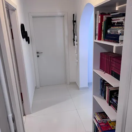 Mia Apartment *
